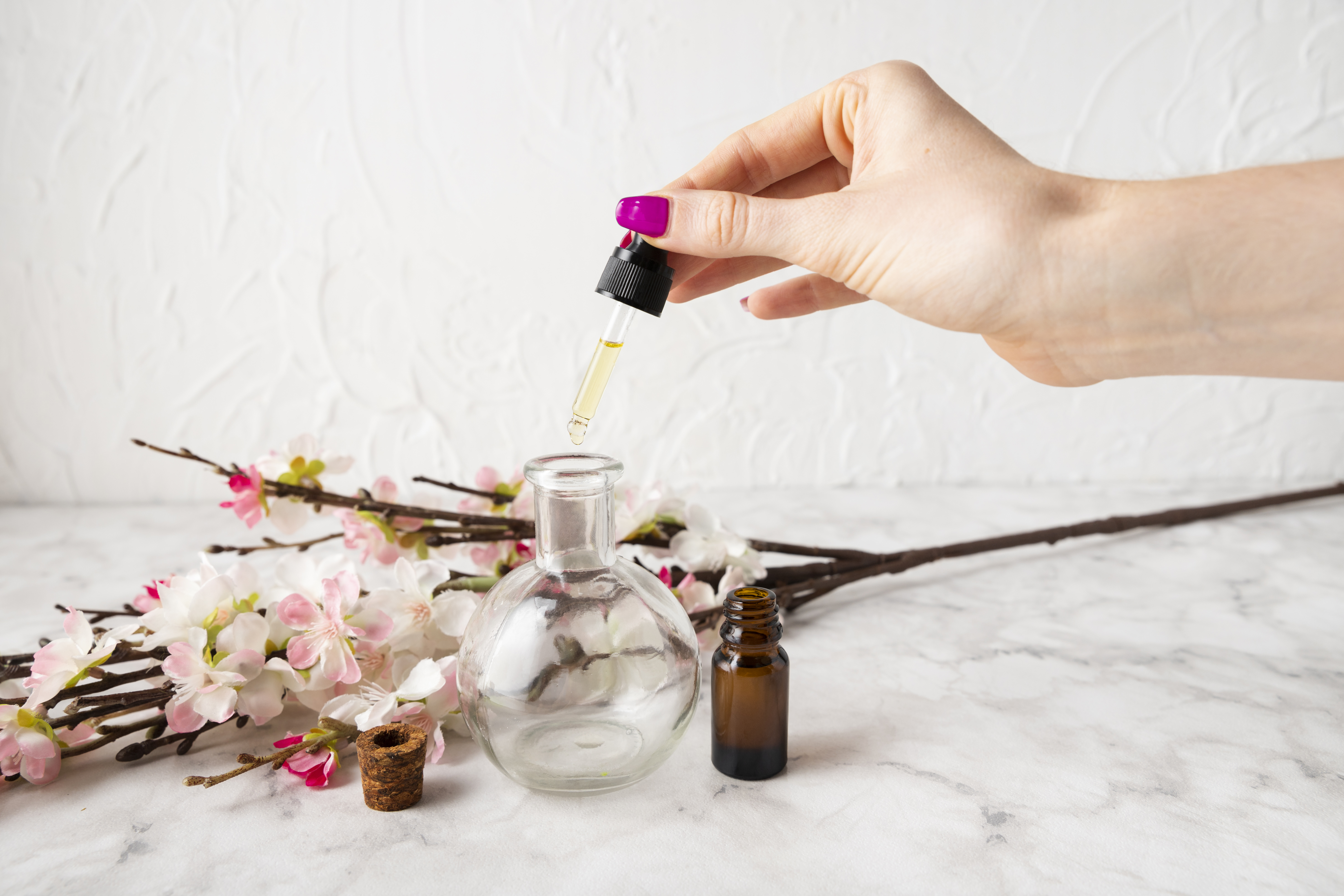 How Can Aromatherapy Enhance Your Summer Skincare Routine?